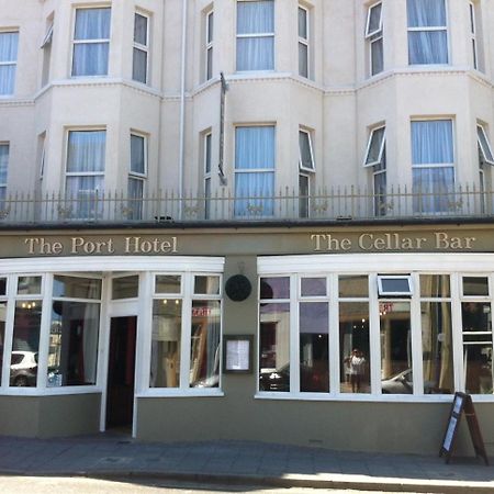 The Port Hotel Portrush Extérieur photo